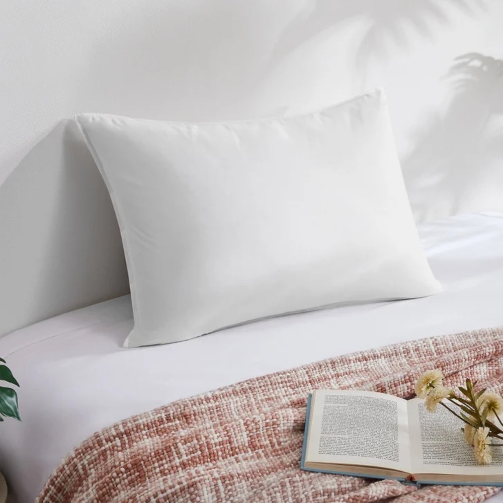 Stearns & Foster 800 White Goose Down Pillow